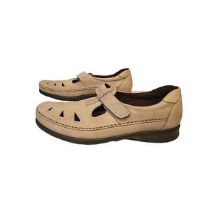 SAS Slip On Roamer Casual Walking Shoe Tan Tripad Comfort Leather Size 8.5